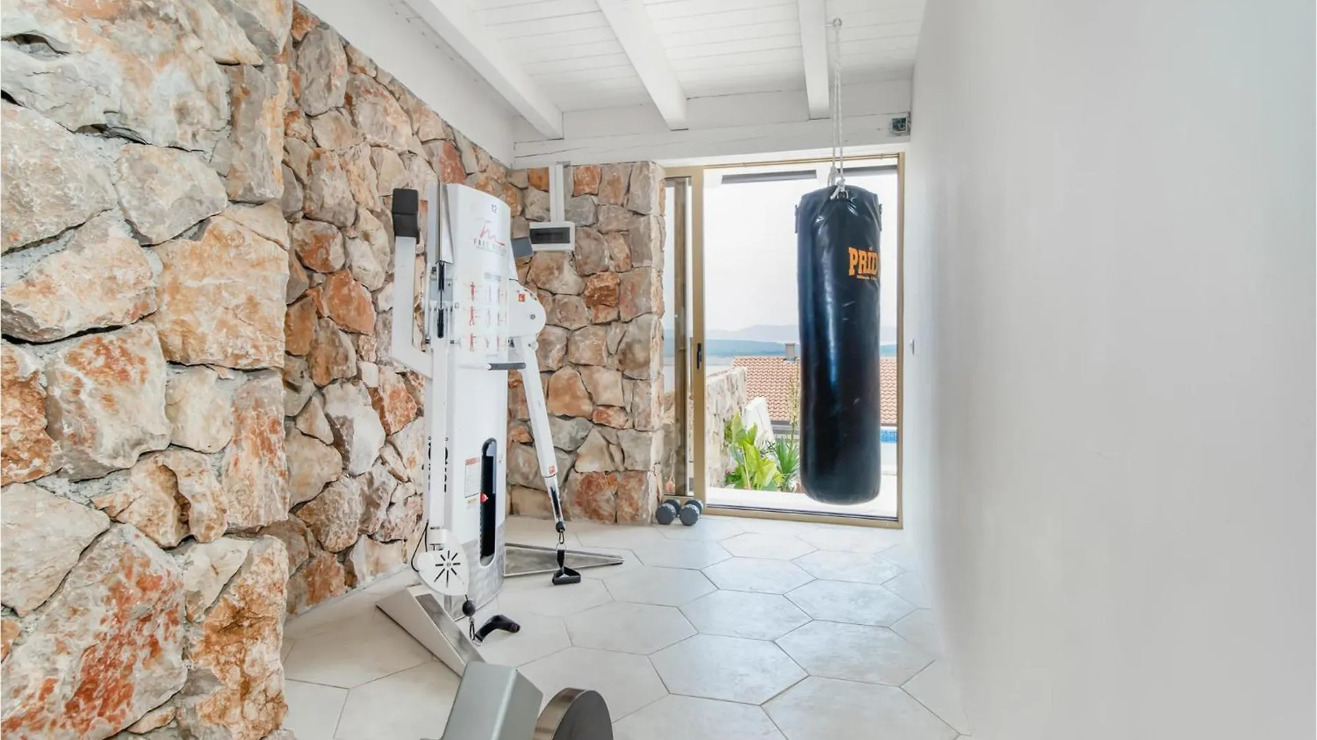 Amazing Apartment In Dramalj With Wifi