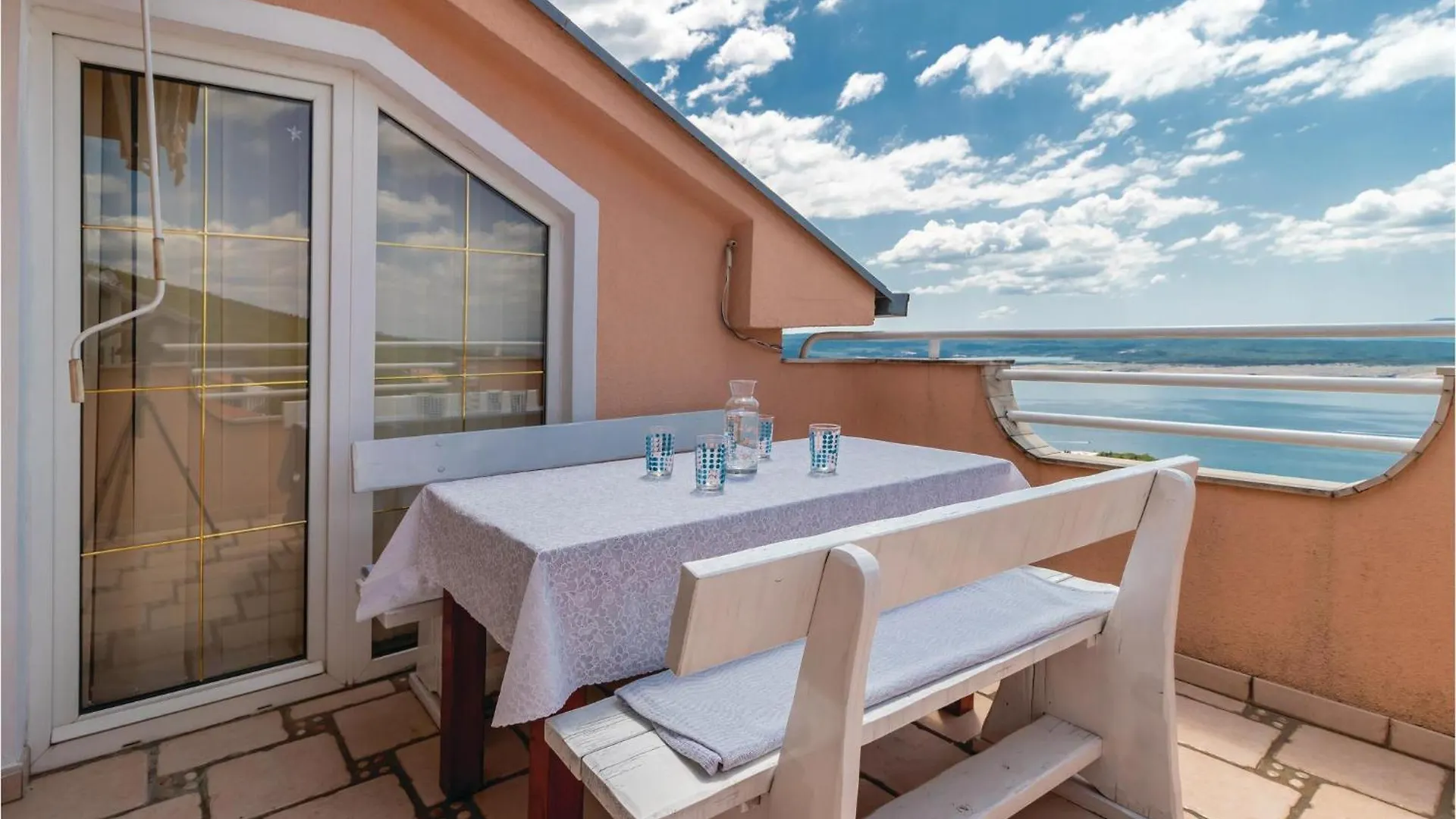 Amazing Apartment In Dramalj With Wifi