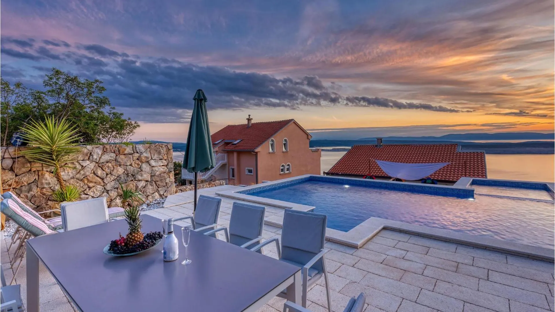 Amazing Apartment In Dramalj With Wifi